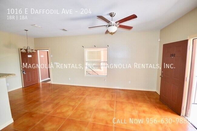 Foto del edificio - 1016 E Daffodil Ave