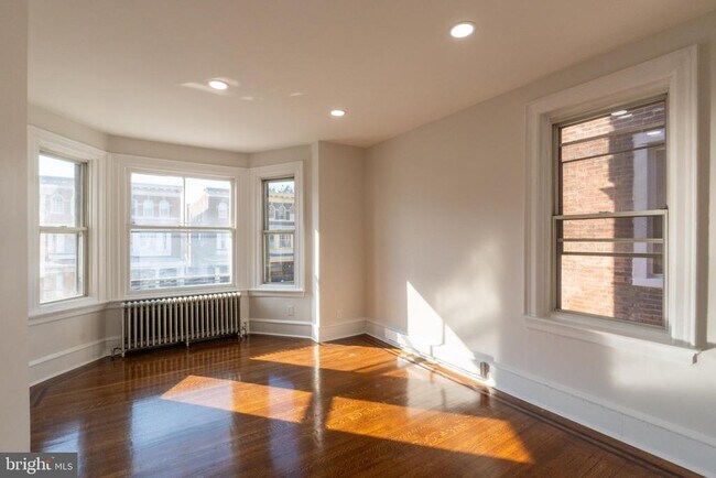 Foto del edificio - 5003 Pine St