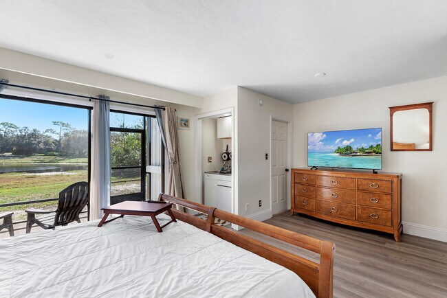Foto del edificio - 5062 Sherwood Ln