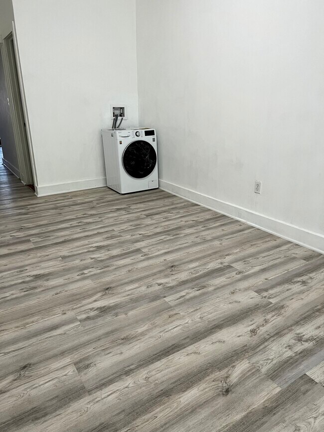 Foto del edificio - 1265 Decatur St