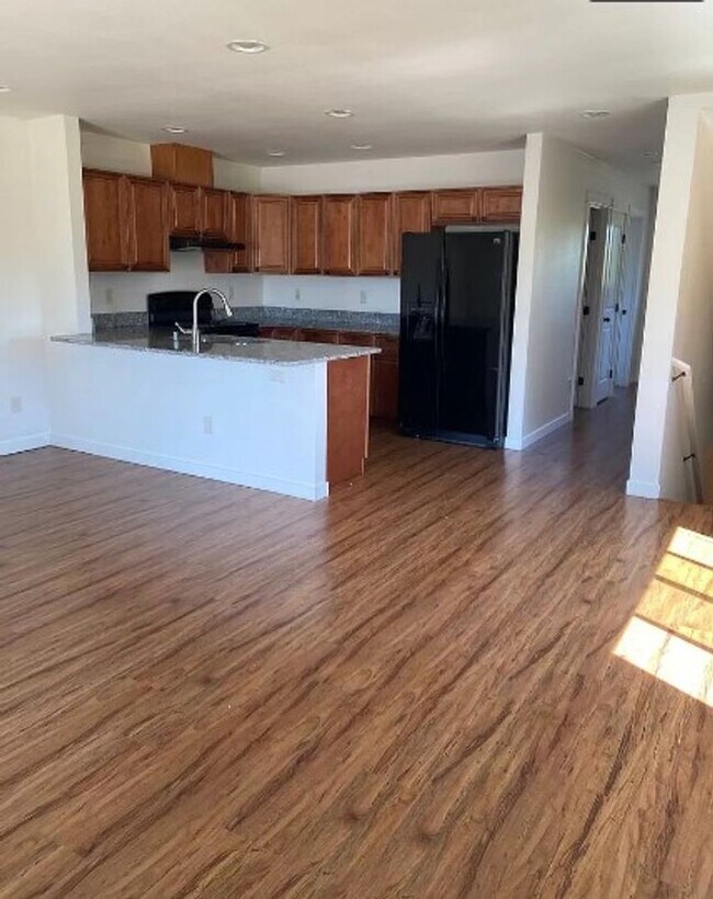 Building Photo - 5702 Bass Dr