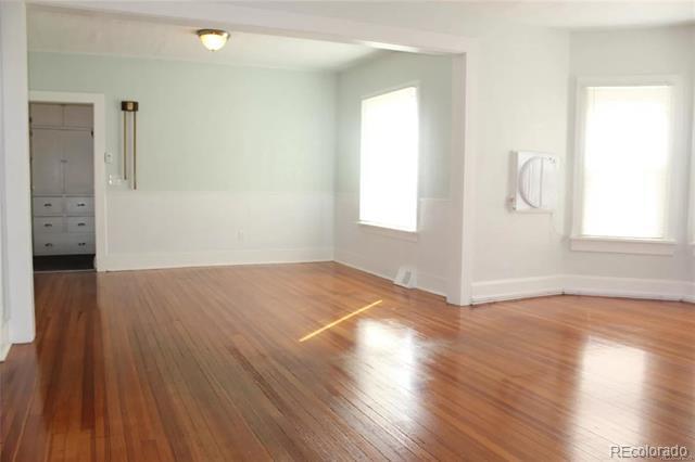 Building Photo - 4 Lewis St