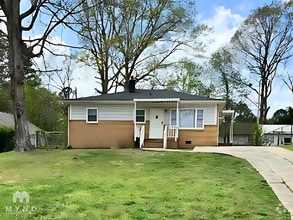 Building Photo - 2602 Kirby St