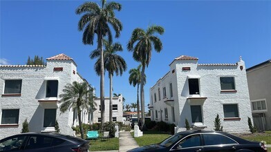 Building Photo - 817 Tyler St