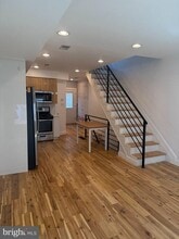 Building Photo - 2321 Gerritt St