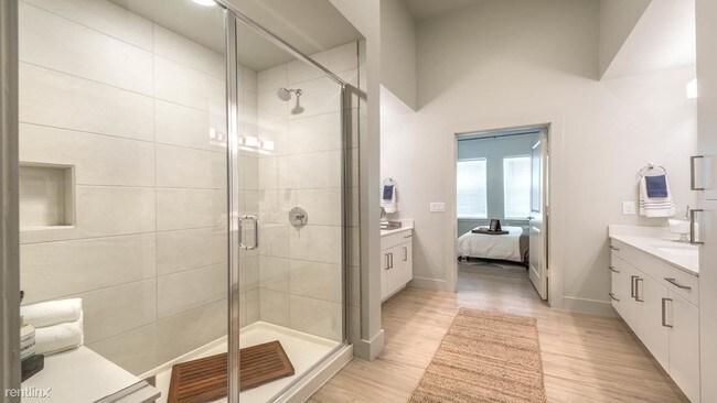 Foto del edificio - 1 br, 1 bath Apartment - 25752 Kingsland Blvd