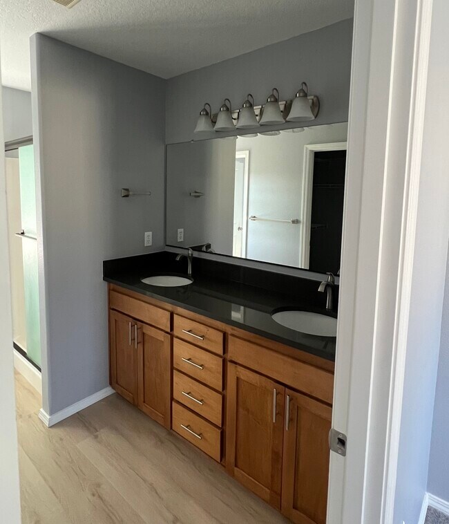 Building Photo - 13614 Gaffney Ln