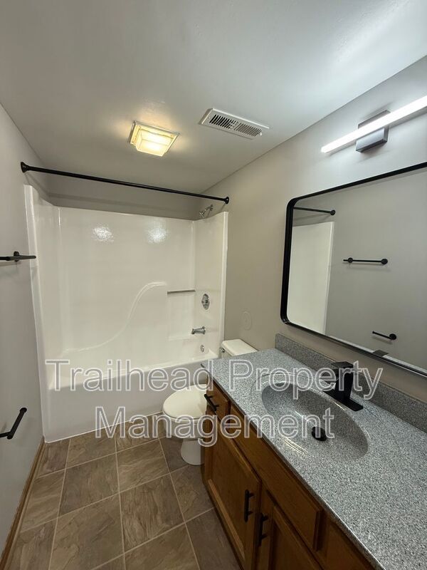 Foto del edificio - 3407 NW Duncan Rd