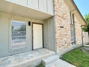 Building Photo - 2603 Brickford Cove