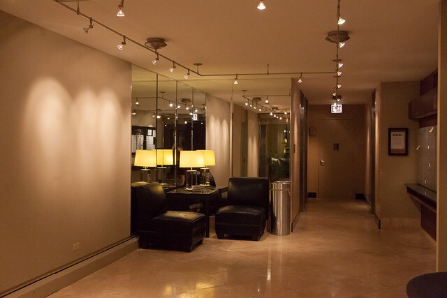 Foto del edificio - 5100 N Marine Dr