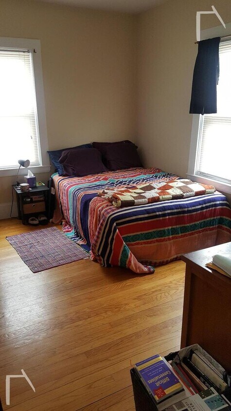 Foto principal - 199 Parsons #207 Boston MA 02135
