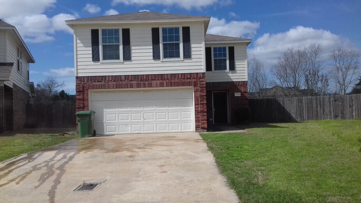 2517 Rhapsody Ct, Bryan, TX 77802 House Rental in Bryan, TX