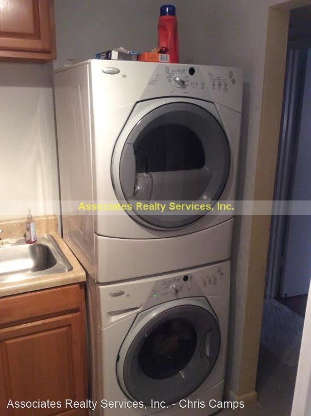 Foto del edificio - 2 br, 1 bath House - 1114 NW 6th ST  Unit 3