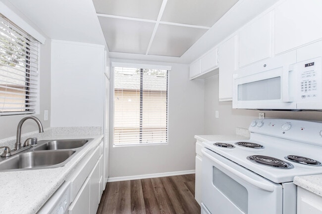 Building Photo - Mountain Springs Apartment Homes