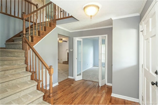 Building Photo - 3461 Gables Dr