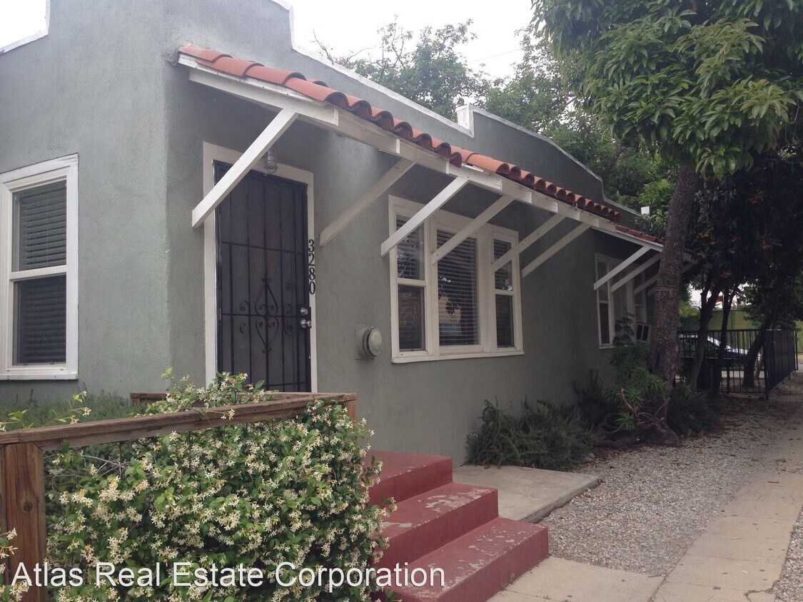 Primary Photo - 3278-3284 Casitas Ave