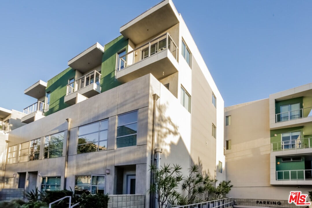 Foto principal - 11500 Tennessee Ave