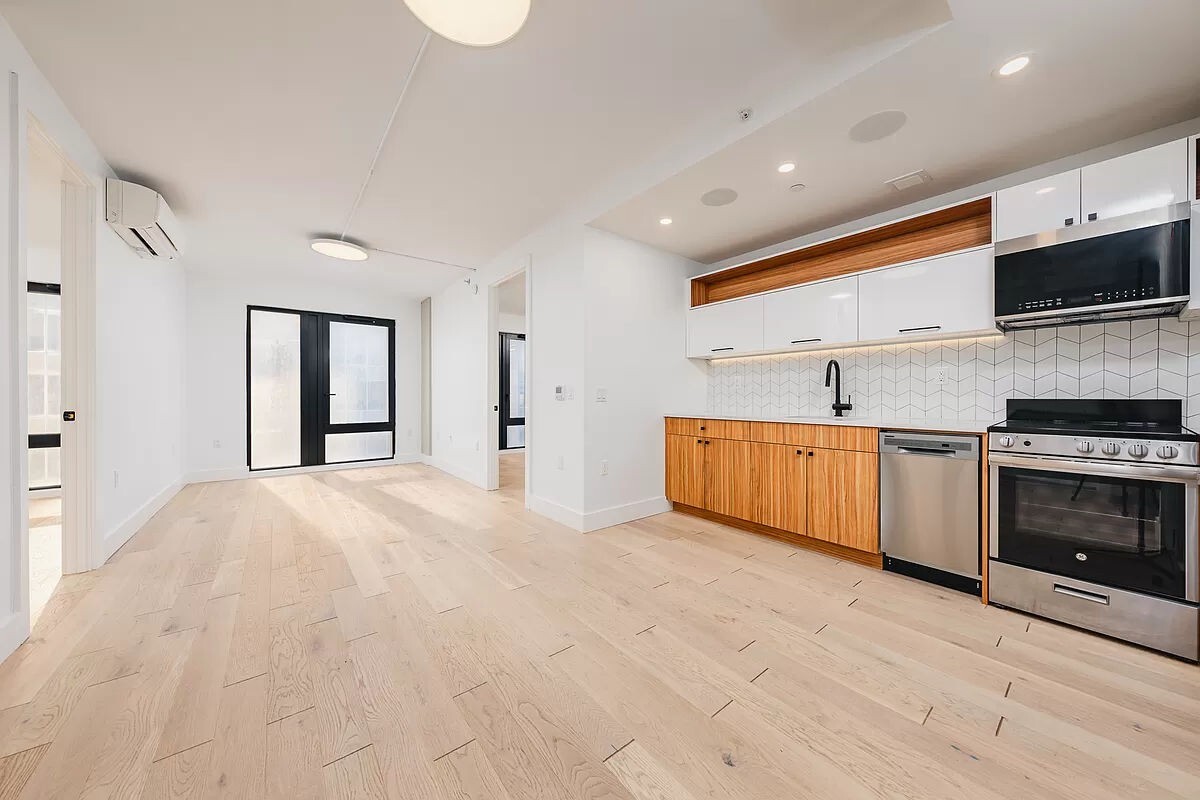 Foto principal - 60 West 125th Street