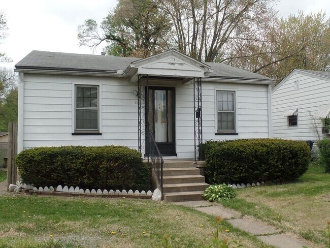 Foto del edificio - Take a look at this adorable 2 bed Home.