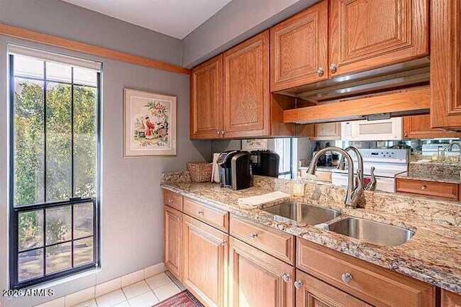 Foto del edificio - 5225 N 24th St