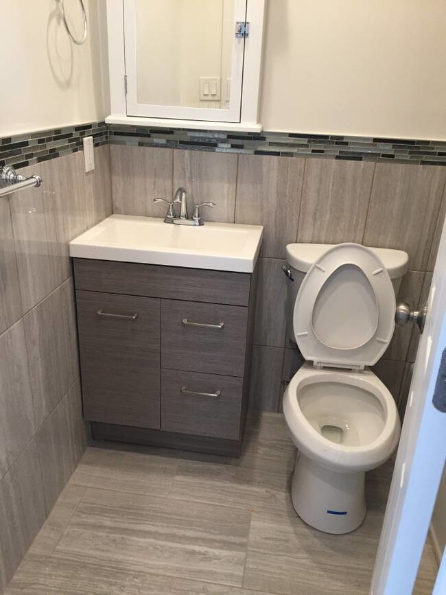 Foto del edificio - 38th Street | Astoria Boulevard North | 3/1