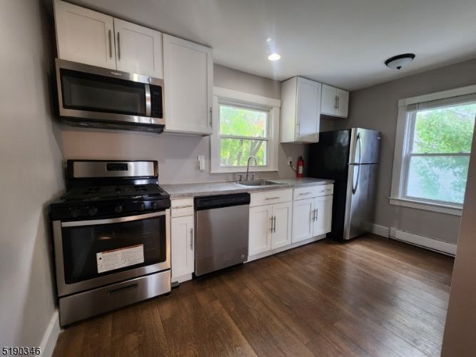 82 Mission St Unit 2R, Montclair, NJ 07042 Apartment for Rent in