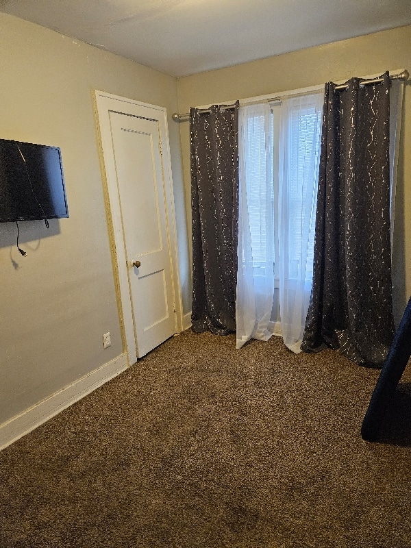 Building Photo - 11521 Brush St