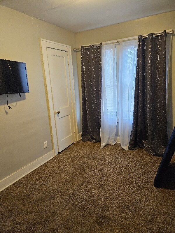 Foto del edificio - 11521 Brush St