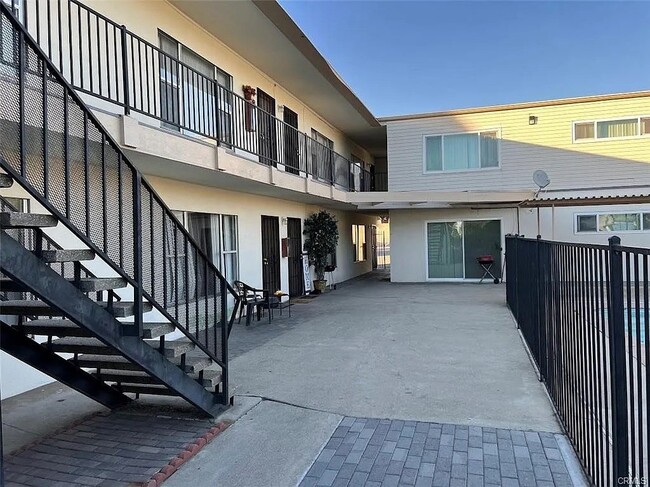 Foto del edificio - 1248 W Stoneridge Ct