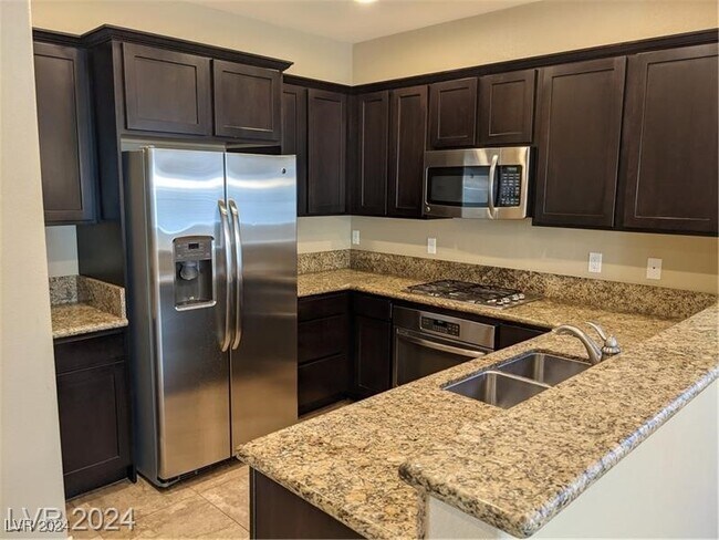 Building Photo - 11332 Belmont Lake Dr