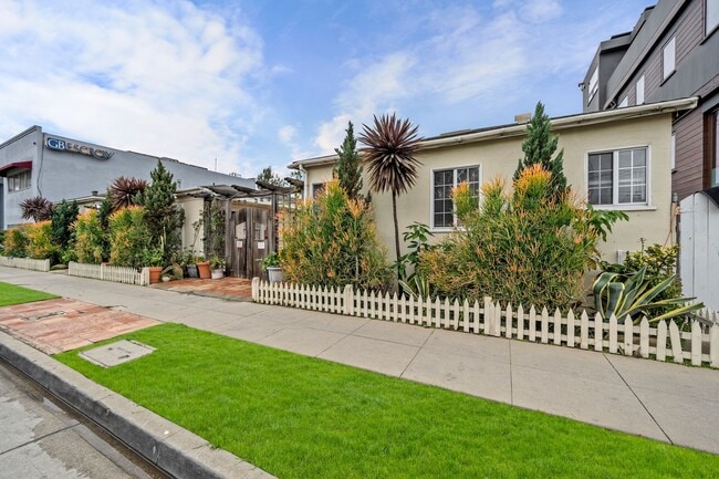 Foto del edificio - 1724 Abbot Kinney Blvd