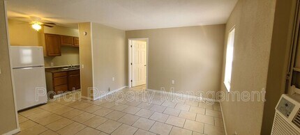 Building Photo - 102 Ellis Dr