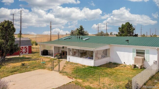 Building Photo - 5000 Kiowa-Bennett Rd
