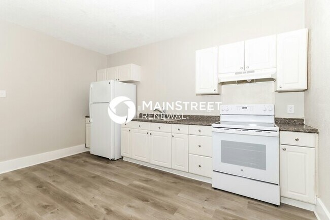 Foto del edificio - 3 Bedroom Pet-Friendly Home in Louisville,...