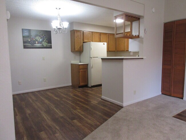Foto del edificio - 3320 S Ammons St