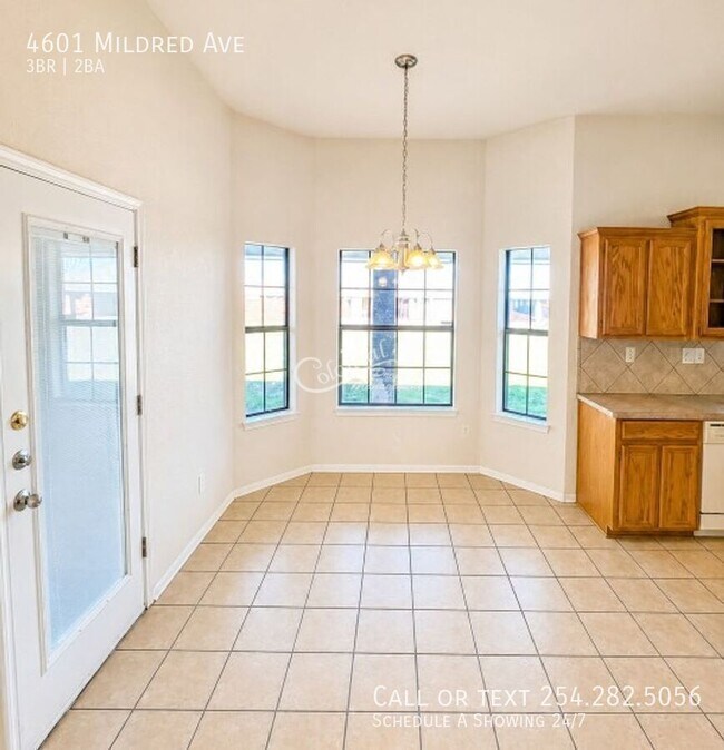 Building Photo - 4601 Mildred Ave