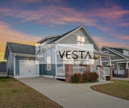 Building Photo - 16 Hyde Park Pl