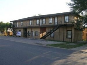 Primary Photo - 1720 N Main St