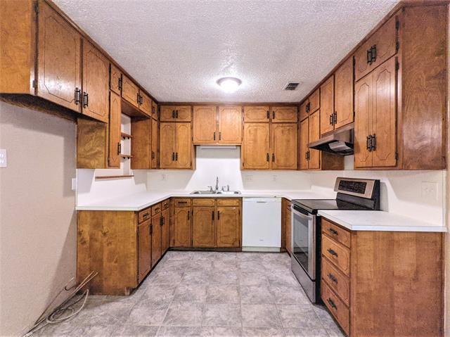 Building Photo - 134 Bellaire Dr