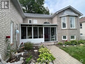 Building Photo - 77 Silver Birch Ave