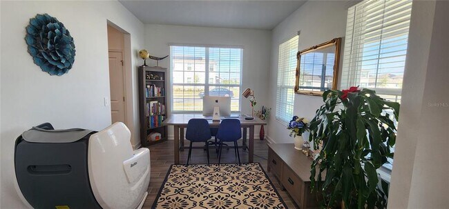 Foto del edificio - 11406 Listening Dr