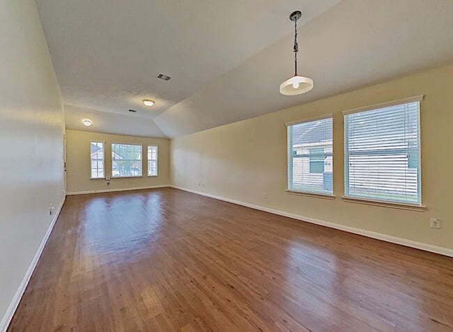 Building Photo - 4041 Hawthorn Glen Ct