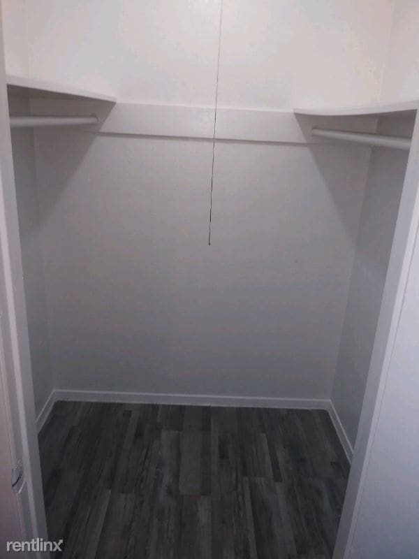 Building Photo - 2 br, 1 bath Apartment - 531 S Belt Line Rd