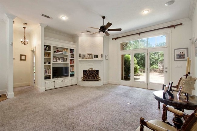 Building Photo - 5334 Carolwood Dr