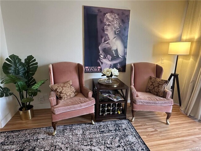 Foto del edificio - 1 br, 1 bath Condo - 1745 Camino Palmero S...