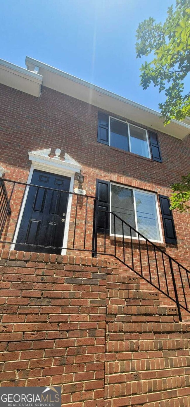 Building Photo - 3284 Highpoint Ct