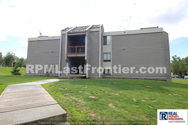 Building Photo - 4620 Reka Dr