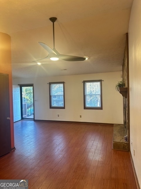 Building Photo - 5375 Whitney Ct