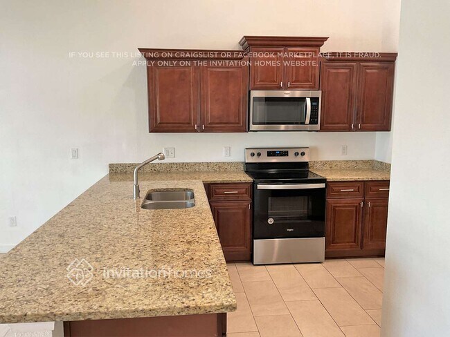 Foto del edificio - 629 Dunlin Ln