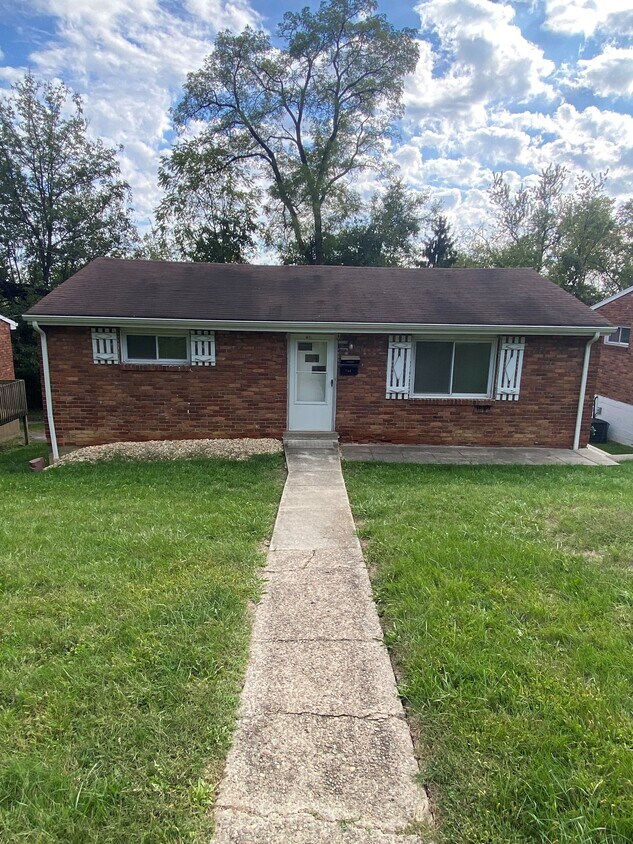 Primary Photo - 733 Darlington St